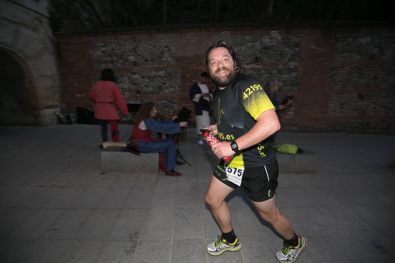 Aquí puedes ver unas maravillosas estampas de la carrera del pasado sábado en Granada