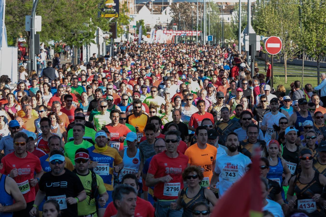 Aquí puedes ver unas maravillosas estampas de la carrera del pasado sábado en Granada