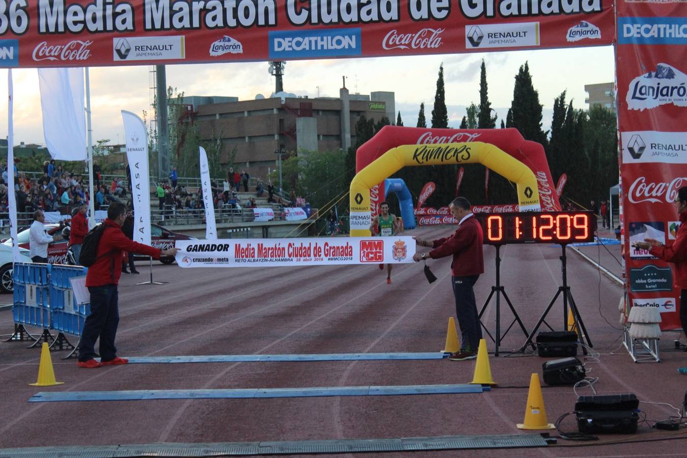 Más de tres mil personas han participado en la media maratón más bonita del mundo