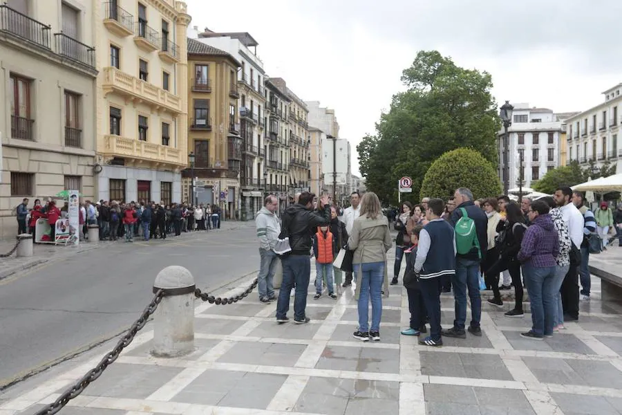 Una mínima de 4 grados y una máxima de 14 es lo que se han encontrado muchos foráneos que visitan estos días la ciudad