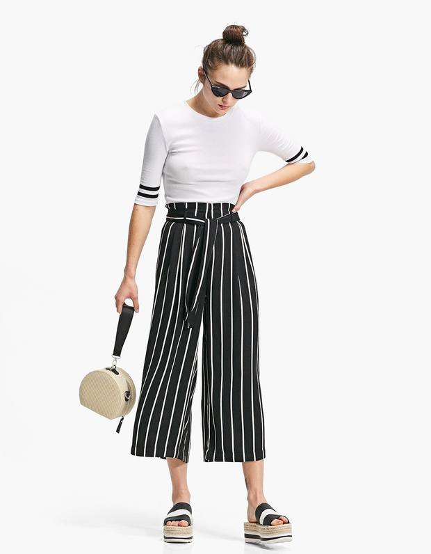 Fotos: Así son los pantalones de Stradivarius que te hacen parecer más alta