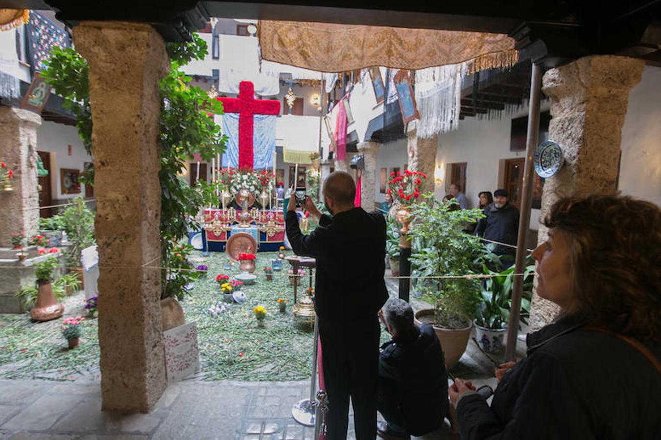 La Corrala de Santiago, vencedora en la categoría de patios.