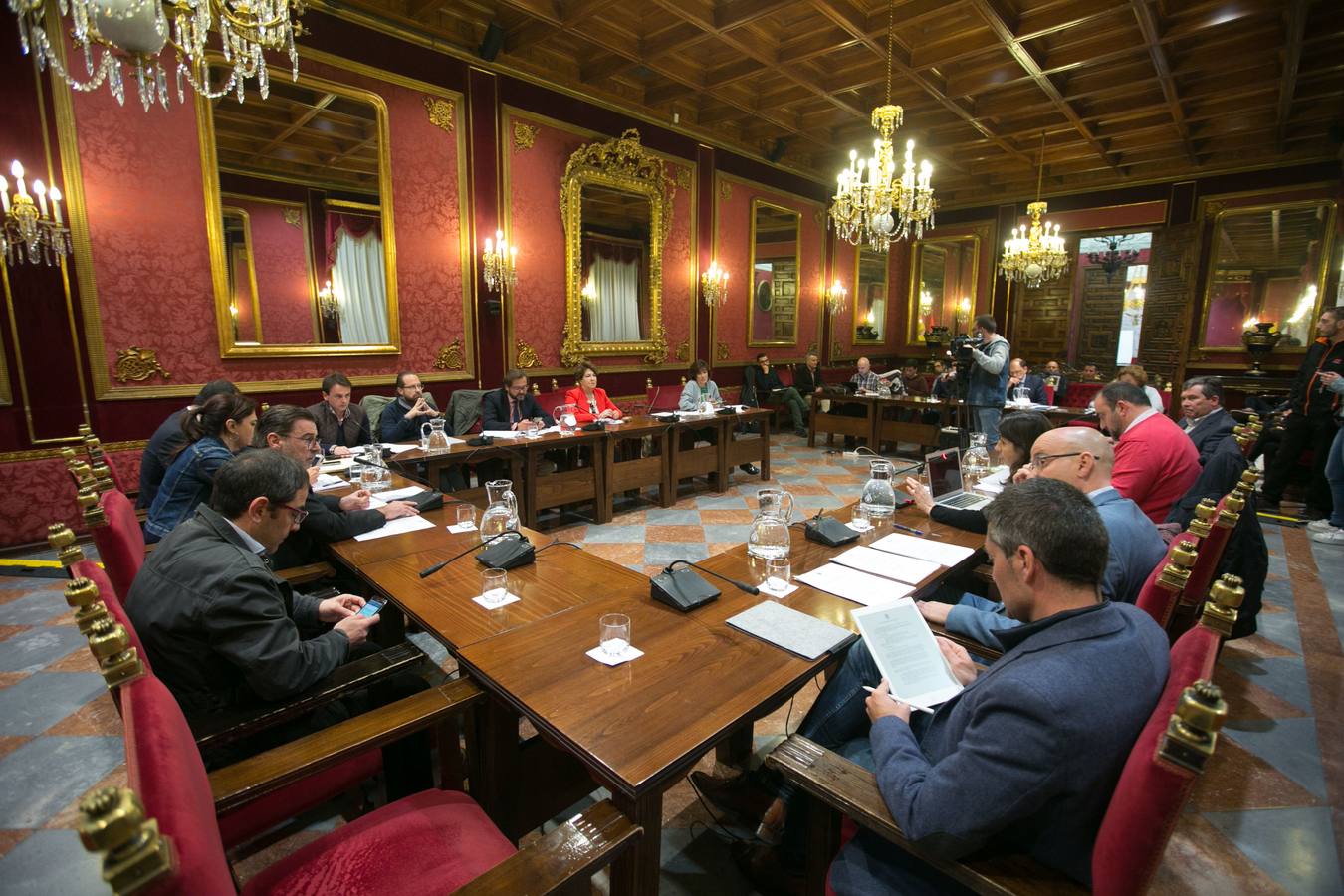 Reunión de la comisión de Economía. 