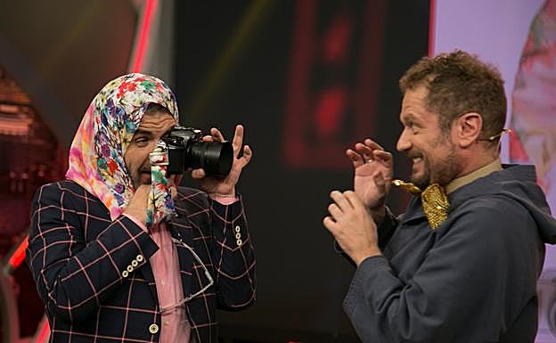 «¡Renovación ya!»: el desnudo de El Monaguillo que ha causado sensación 'El Hormiguero'