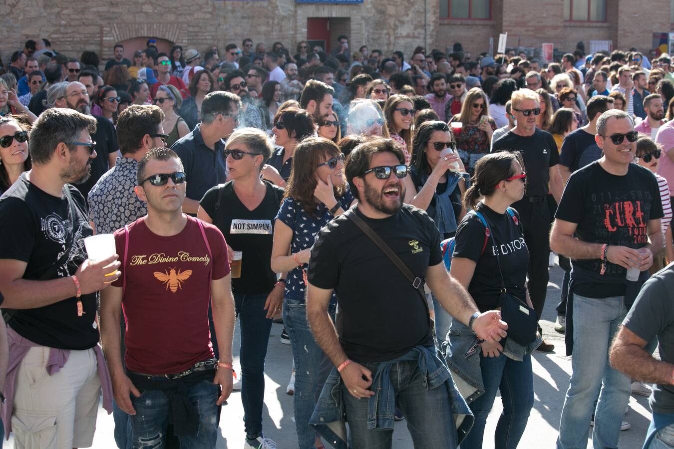 El festival llena la feria de muestras de Armilla