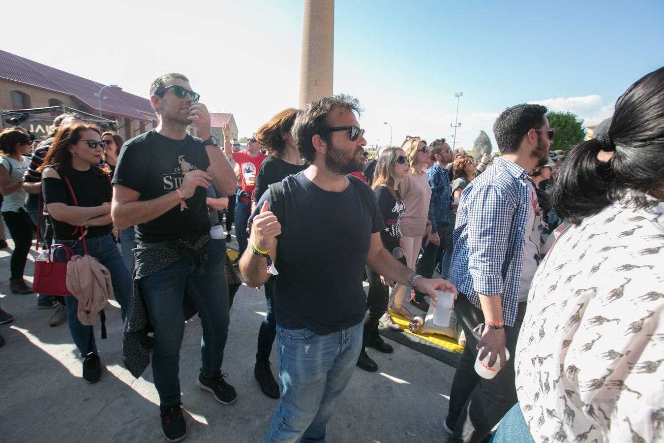 El festival llena la feria de muestras de Armilla