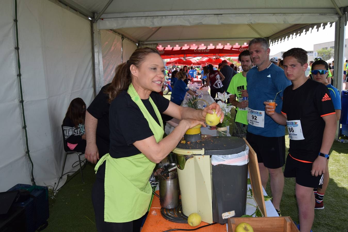 Extraordinario ambiente con motivo de la celebración de la sexta Carrera Popular