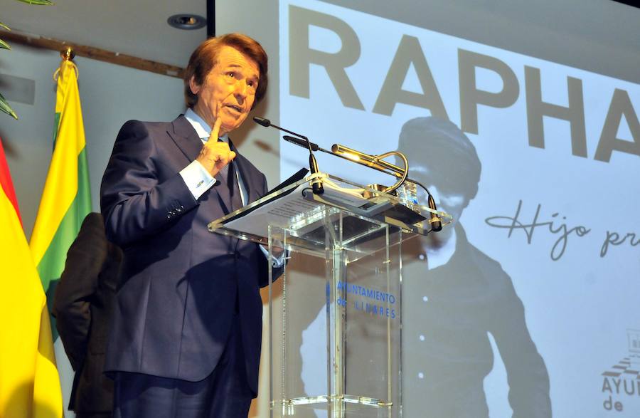 «Si es bonito vivir en Linares, más bonito es volver», ha dicho el artista, quien ha destacado su estrecha relación con la ciudad que lo vio nacer