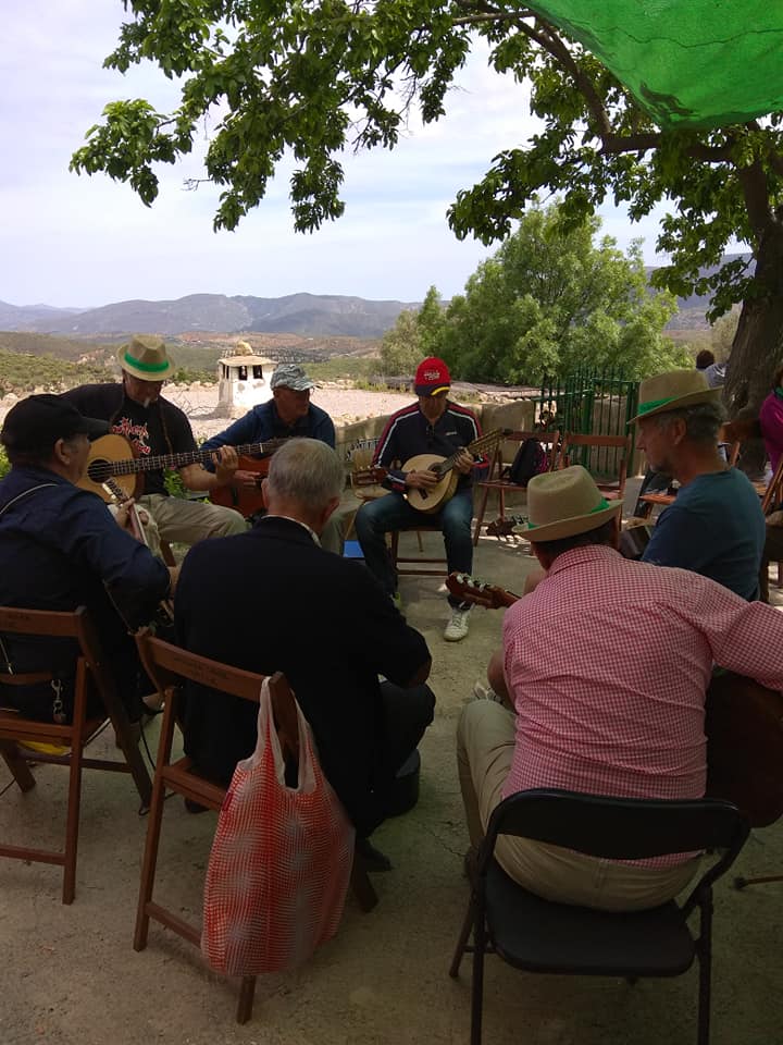 Este y otros lugares cercanos pertenecieron en otros tiempos al último rey de los moriscos, Aben Aboo