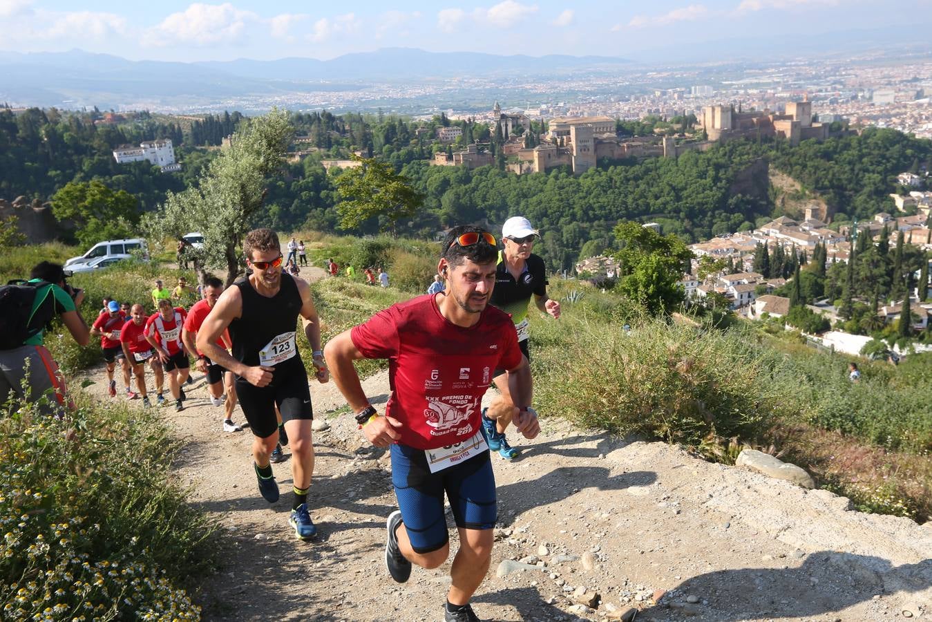 Sólo cuatro de los 3.000 participantes lograron bajar de la hora por la exigencia del recorrido