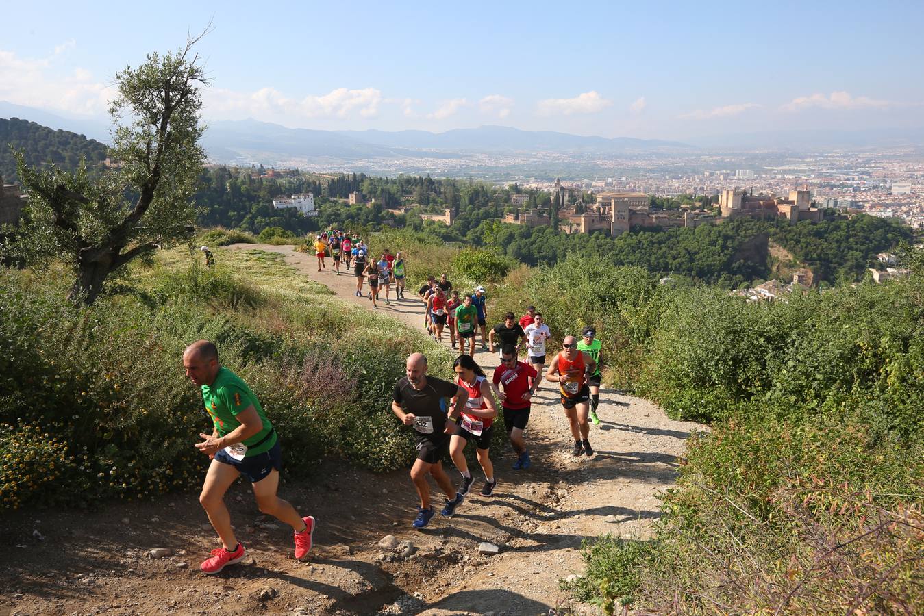 Sólo cuatro de los 3.000 participantes lograron bajar de la hora por la exigencia del recorrido