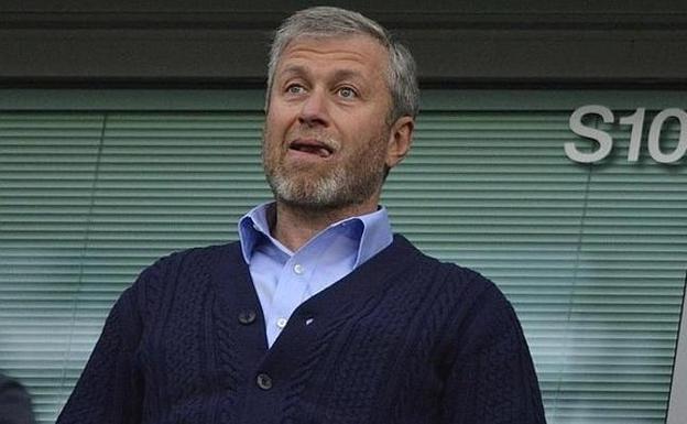 El millonario Abramovich se queda sin visado y no puede ver al Chelsea
