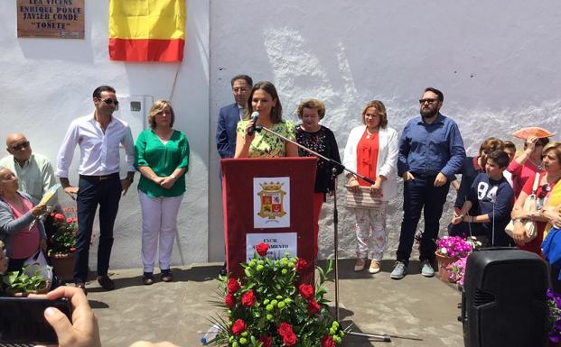 La Junta contribuye a la recuperación de la plaza de toros de Navas de San Juan 