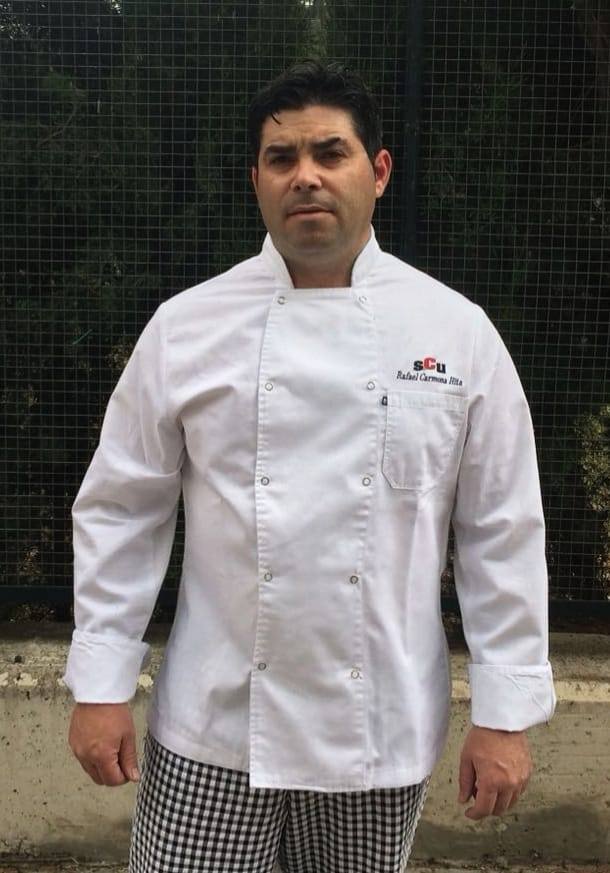 Rafael Carmona, cocinero UGR:«A sopa de maimones que siempre tomaba en la caseta ‘Los que Faltaban’ con mi amigo Jesús después de algún rebujito»