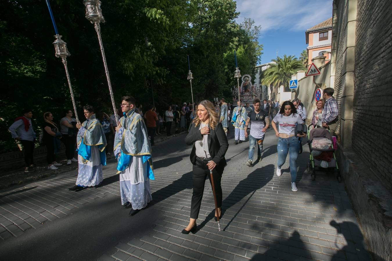 La imagen de la Virgen iba sobre su paso de orfebrería a las órdenes de Dionisio Martínez yde Eduardo Salamanca