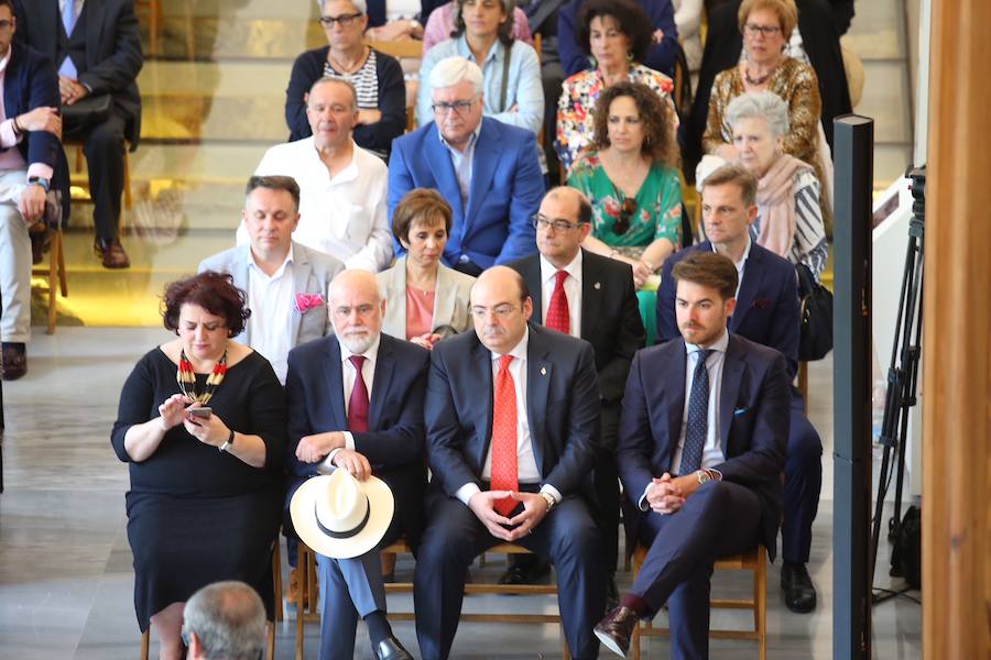 El periodista granadino ha dado así el pistoletazo de salida a la Feria del Corpus desde el Cuarto Real de Santo Domingo 