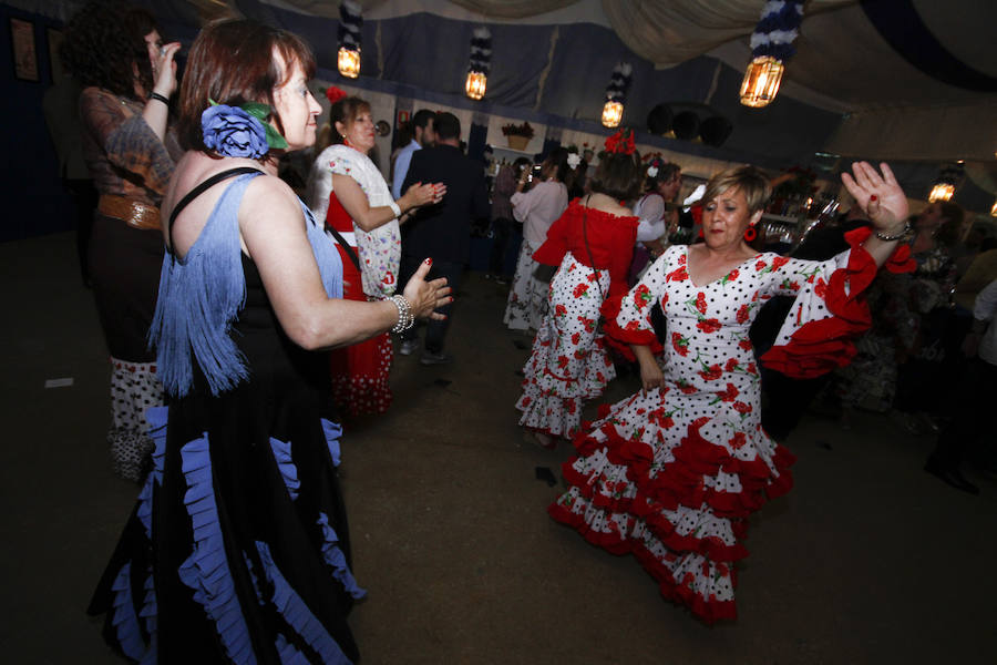 La afluencia de visitantes aumenta conforme se van acercando los días grandes de las fiestas. Para ver todas las fotografías de este Corpus, pulsa en el siguiente enlace.