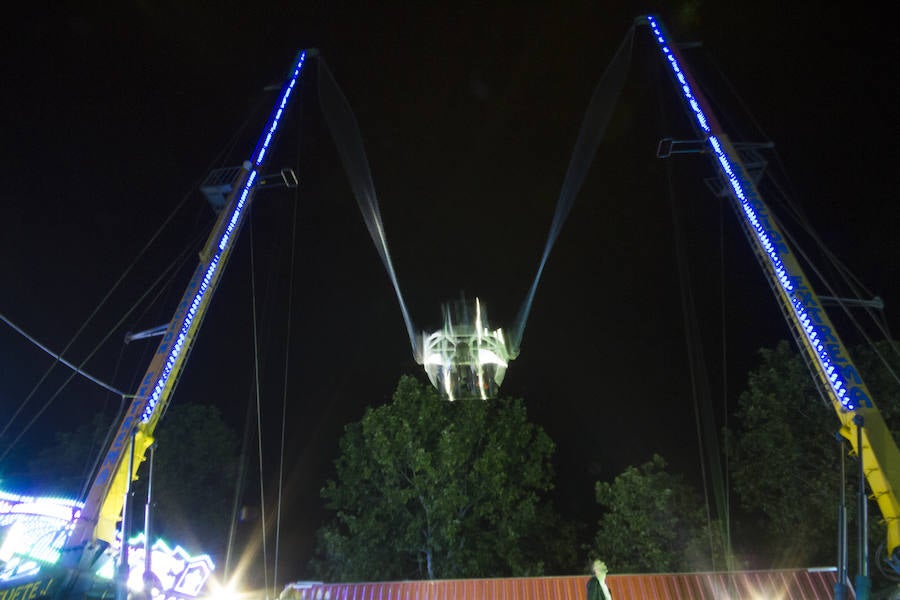 La afluencia de visitantes aumenta conforme se van acercando los días grandes de las fiestas. Para ver todas las fotografías de este Corpus, pulsa en el siguiente enlace.