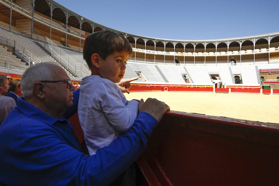 El ruedo de la Monumental de Frascuelo vivió ayer una jornada especial con los niños como protagonistas