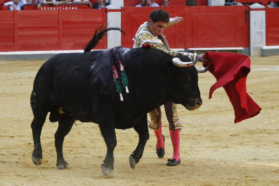 Las mejores imágenes de la corrida de toros de ayer