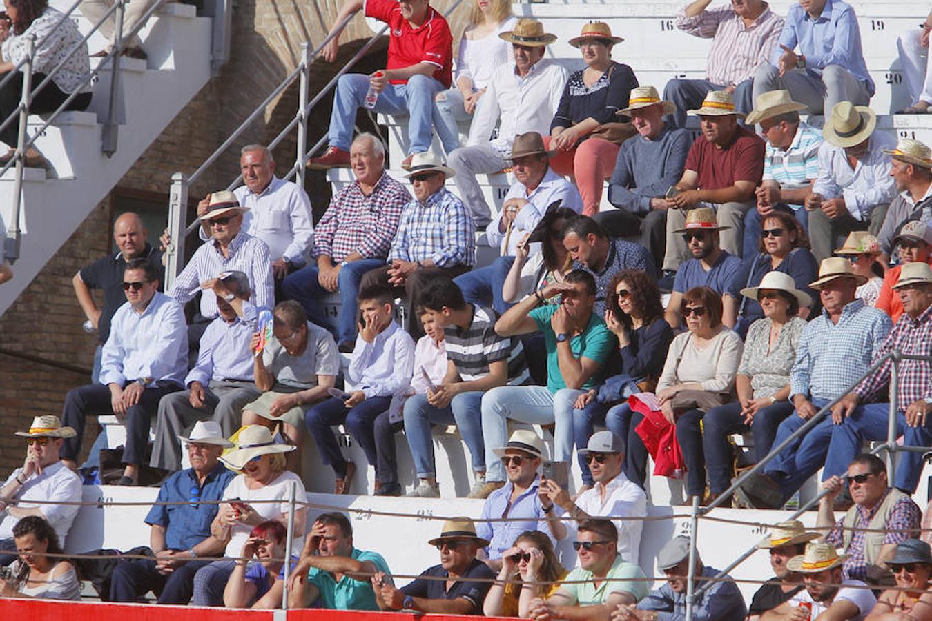  Las mejores imágenes de la última tarde de toros. Si quieres ver las galerías de otros días puedes hacerlo en  este enlace