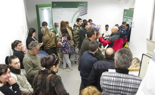 Granada tiene 15.565 parados menos que cuando Rajoy llegó a la presidencia del Gobierno