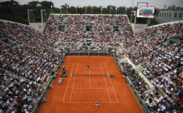 Vista de la pista central del torneo de Roland Garros. 