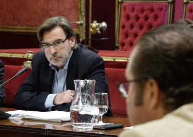 Imagen secundaria 1 - Rules, la línea de Caparacena-Baza-La Ribina y la intervención del Ayuntamiento de Granada, en el horizonte. 