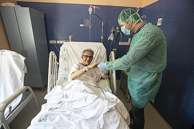 Miguel Cabrerizo tenía hepatitis C y ha recibido su segundo trasplante de hígado en 18 años. 