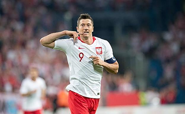 Robert Lewandowski celebra un gol. 