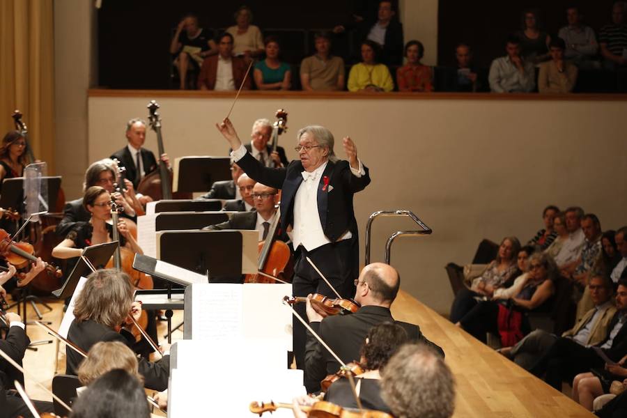 El concierto del 40 aniversario del Centro Falla, que se repite hoy, un rotundo éxito