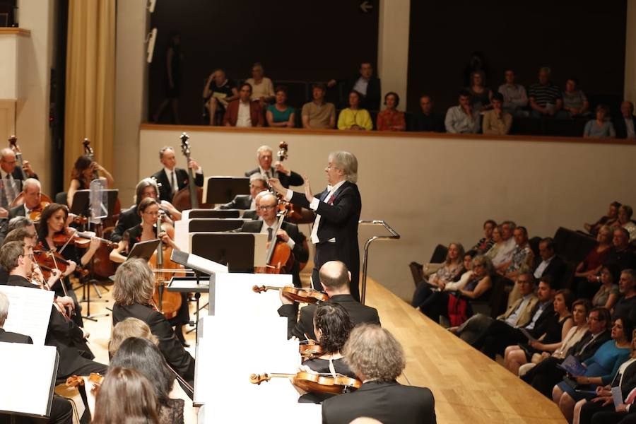 El concierto del 40 aniversario del Centro Falla, que se repite hoy, un rotundo éxito