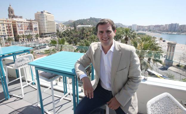 Albert Rivera, en la terraza del hotel Room Mate Valeria de Málaga.