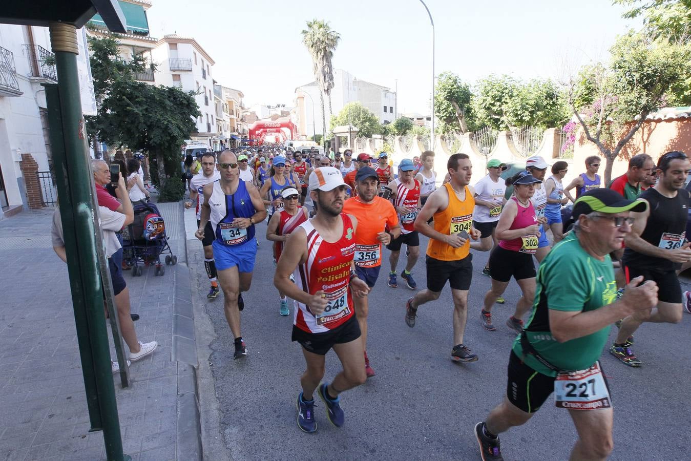 Manuel Santiago y Claudia Estévez se sobreponen al calor en Dúrcal