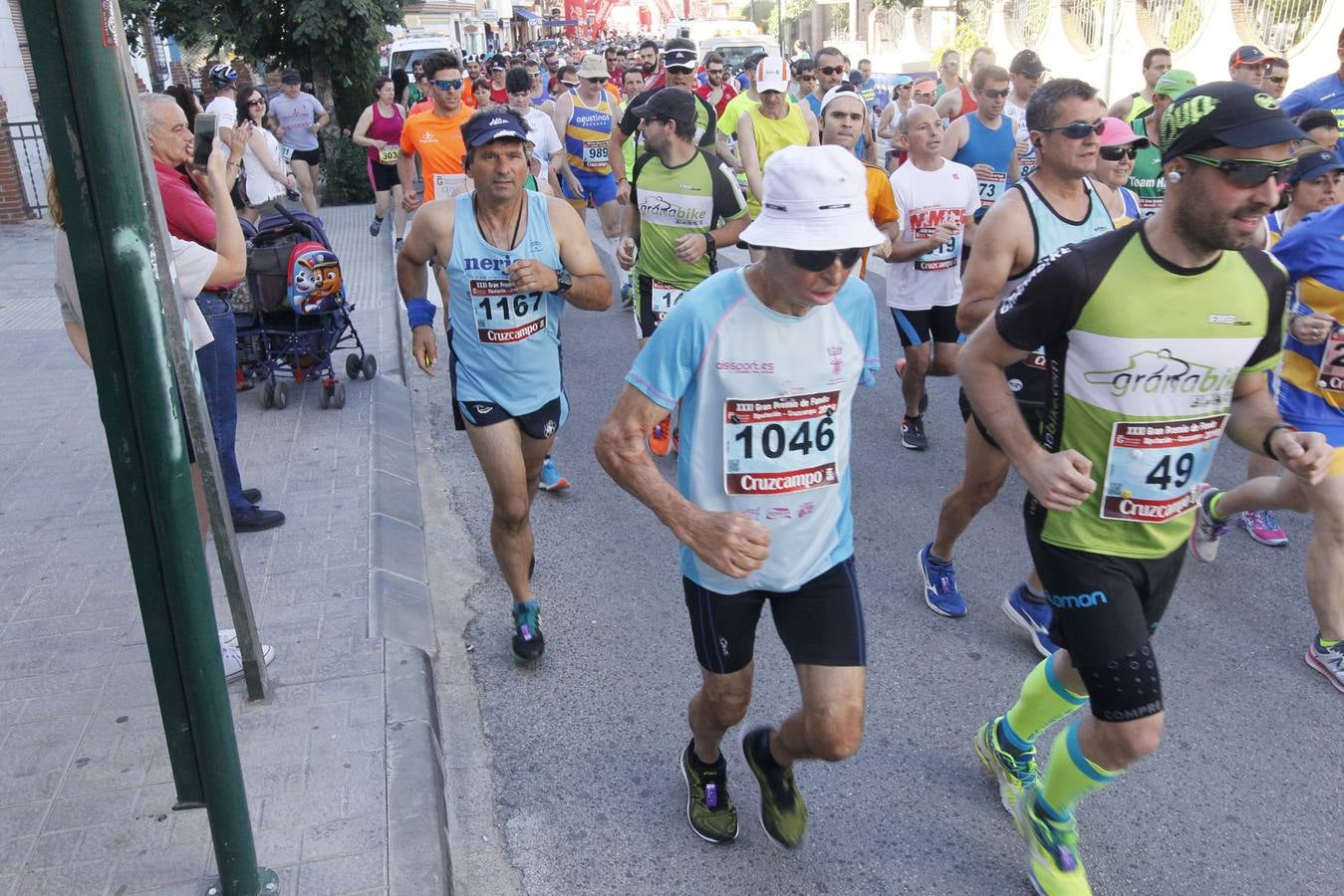 Manuel Santiago y Claudia Estévez se sobreponen al calor en Dúrcal