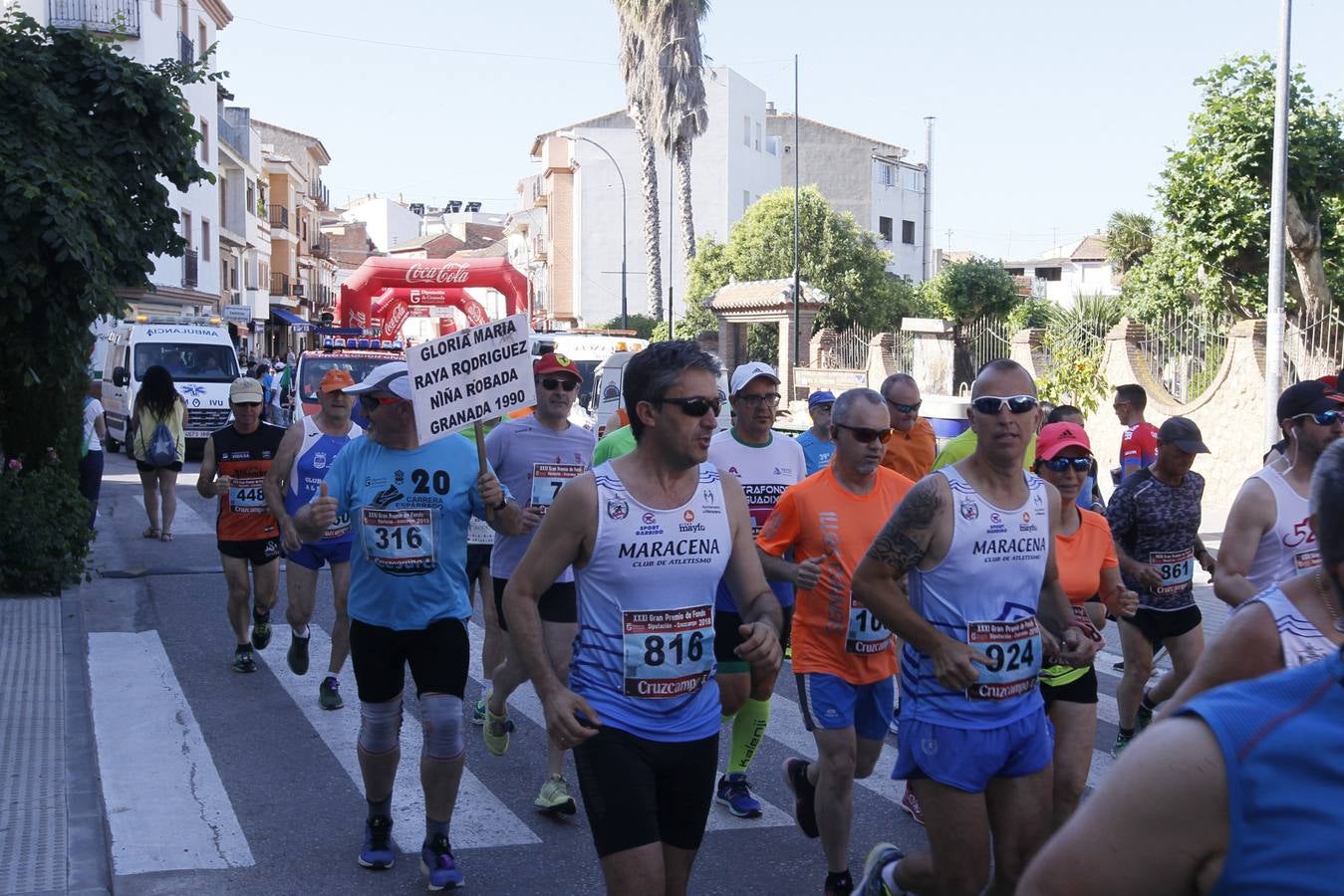 Manuel Santiago y Claudia Estévez se sobreponen al calor en Dúrcal