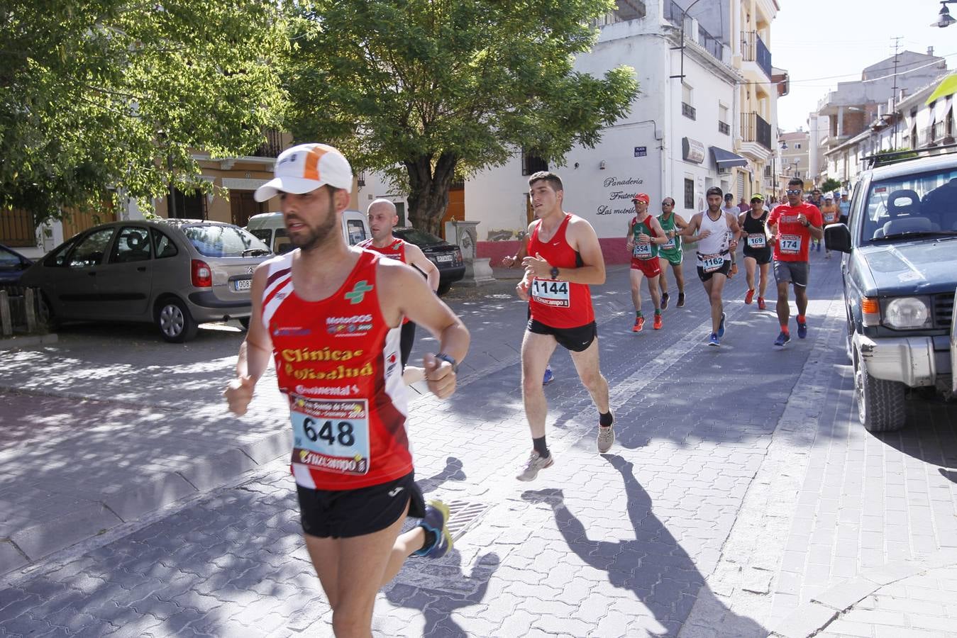 Manuel Santiago y Claudia Estévez se sobreponen al calor en Dúrcal