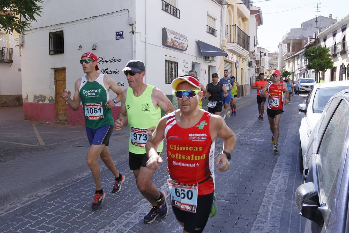 Manuel Santiago y Claudia Estévez se sobreponen al calor en Dúrcal