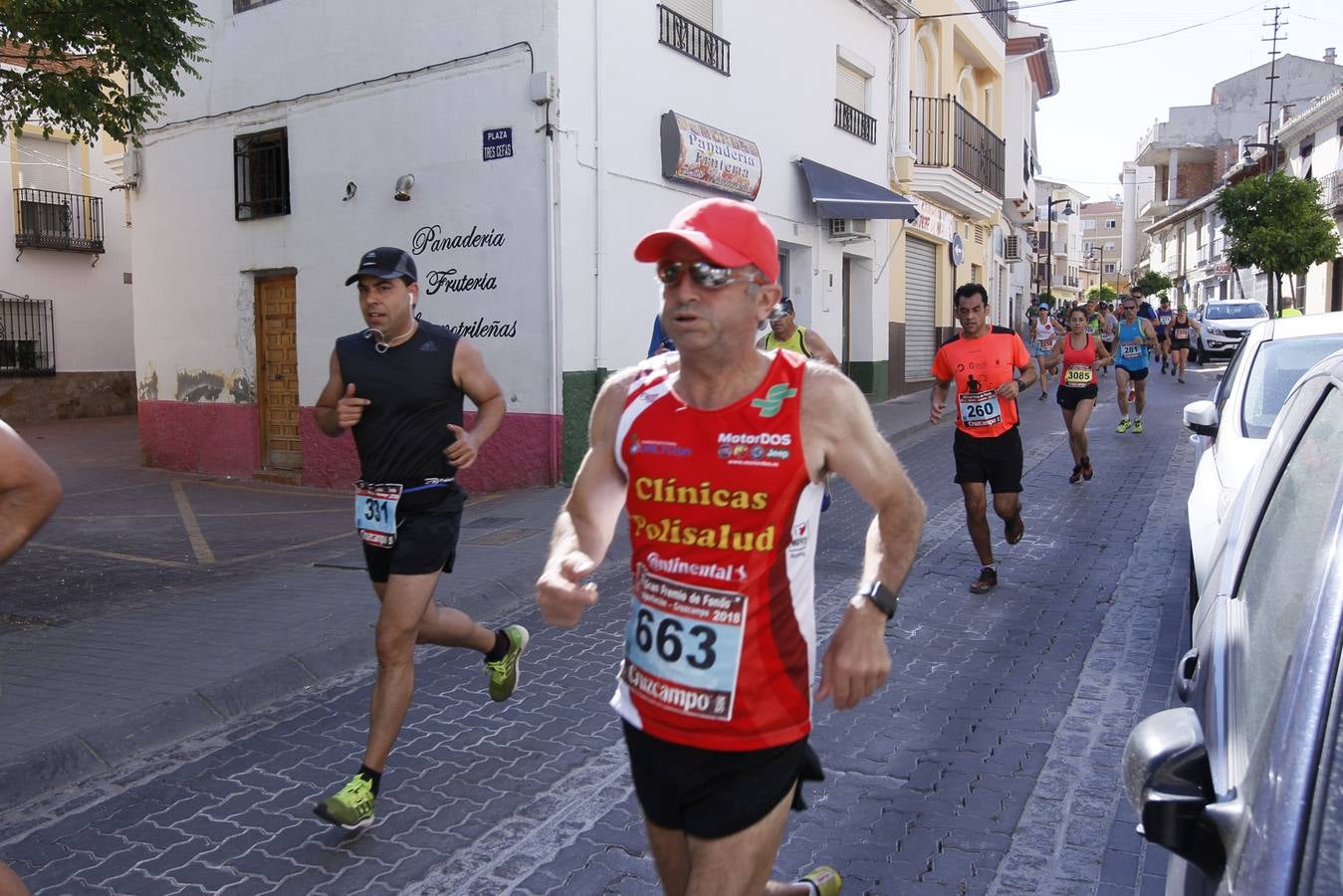 Manuel Santiago y Claudia Estévez se sobreponen al calor en Dúrcal