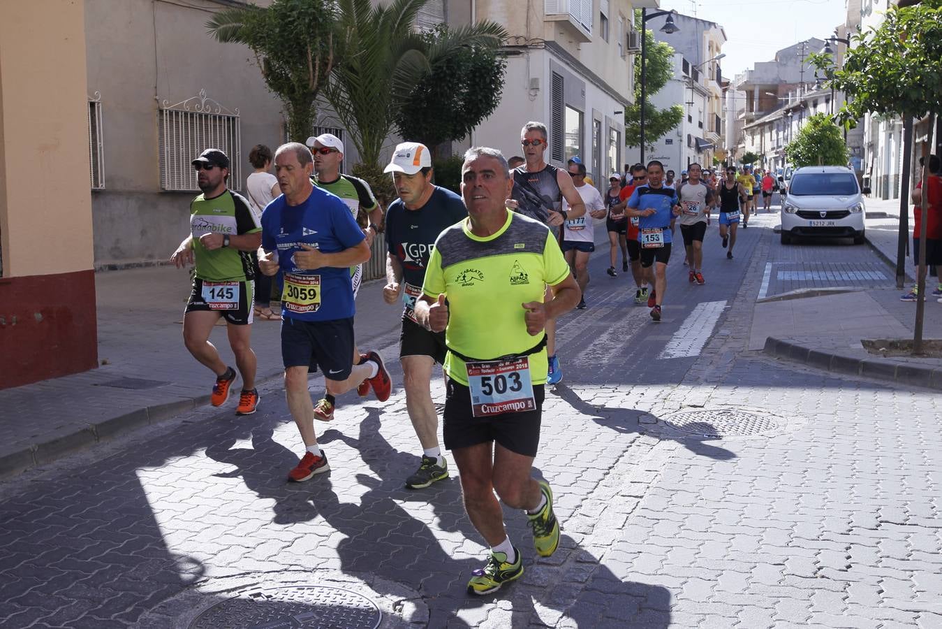 Manuel Santiago y Claudia Estévez se sobreponen al calor en Dúrcal