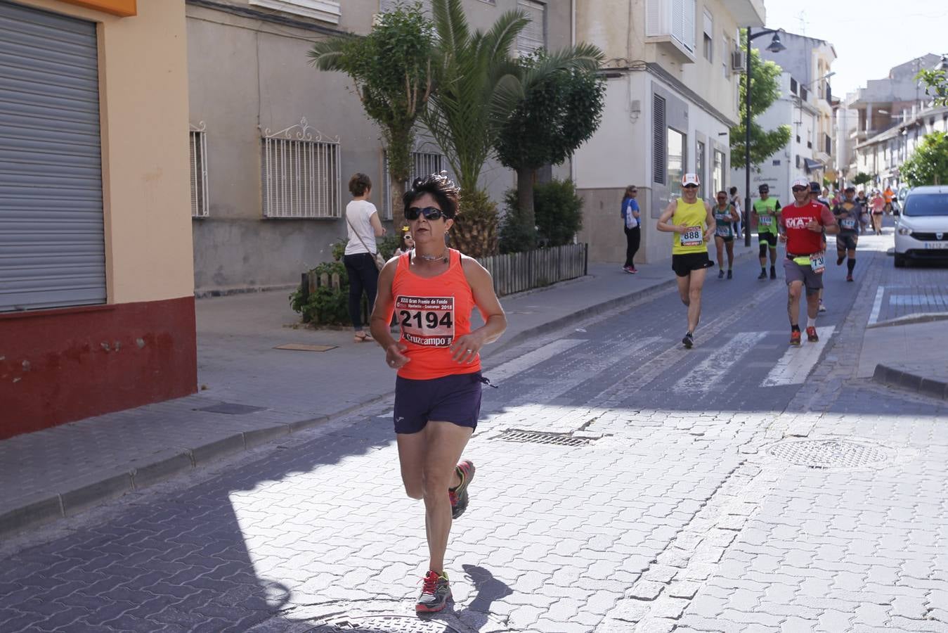 Manuel Santiago y Claudia Estévez se sobreponen al calor en Dúrcal