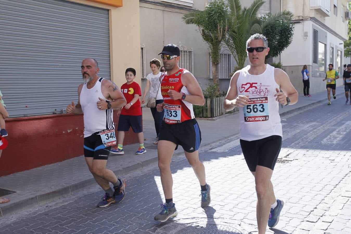 Manuel Santiago y Claudia Estévez se sobreponen al calor en Dúrcal