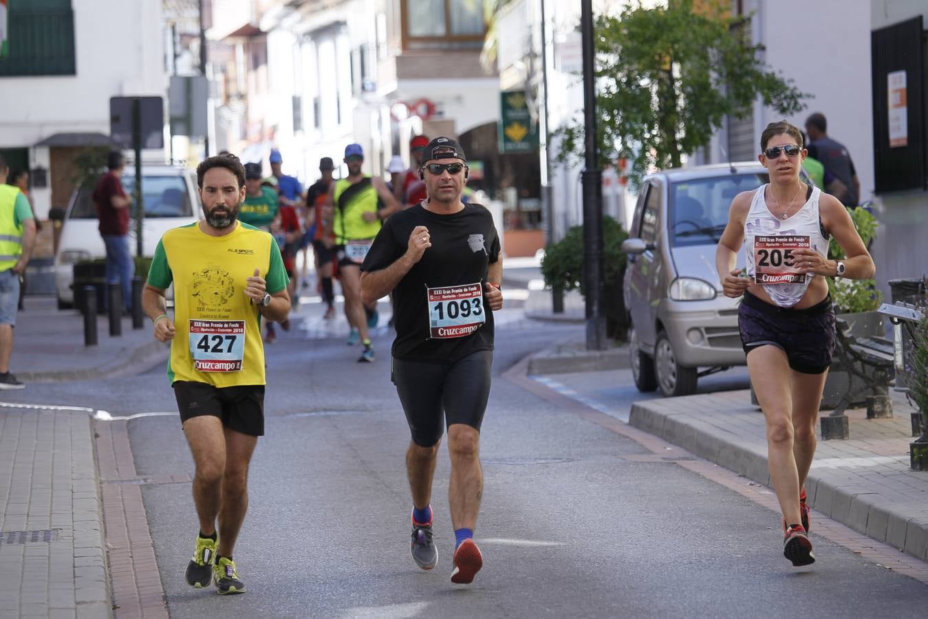 Manuel Santiago y Claudia Estévez se sobreponen al calor en Dúrcal