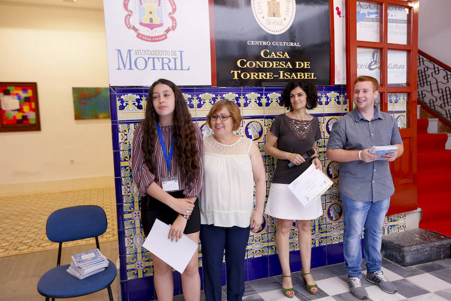 Los alumnos del CEIP Francisco Mejías han sido los últimos en recoger su diploma del curso de mediadores para la convivencia que imparten el Ayuntamiento y la asociación Phoenix