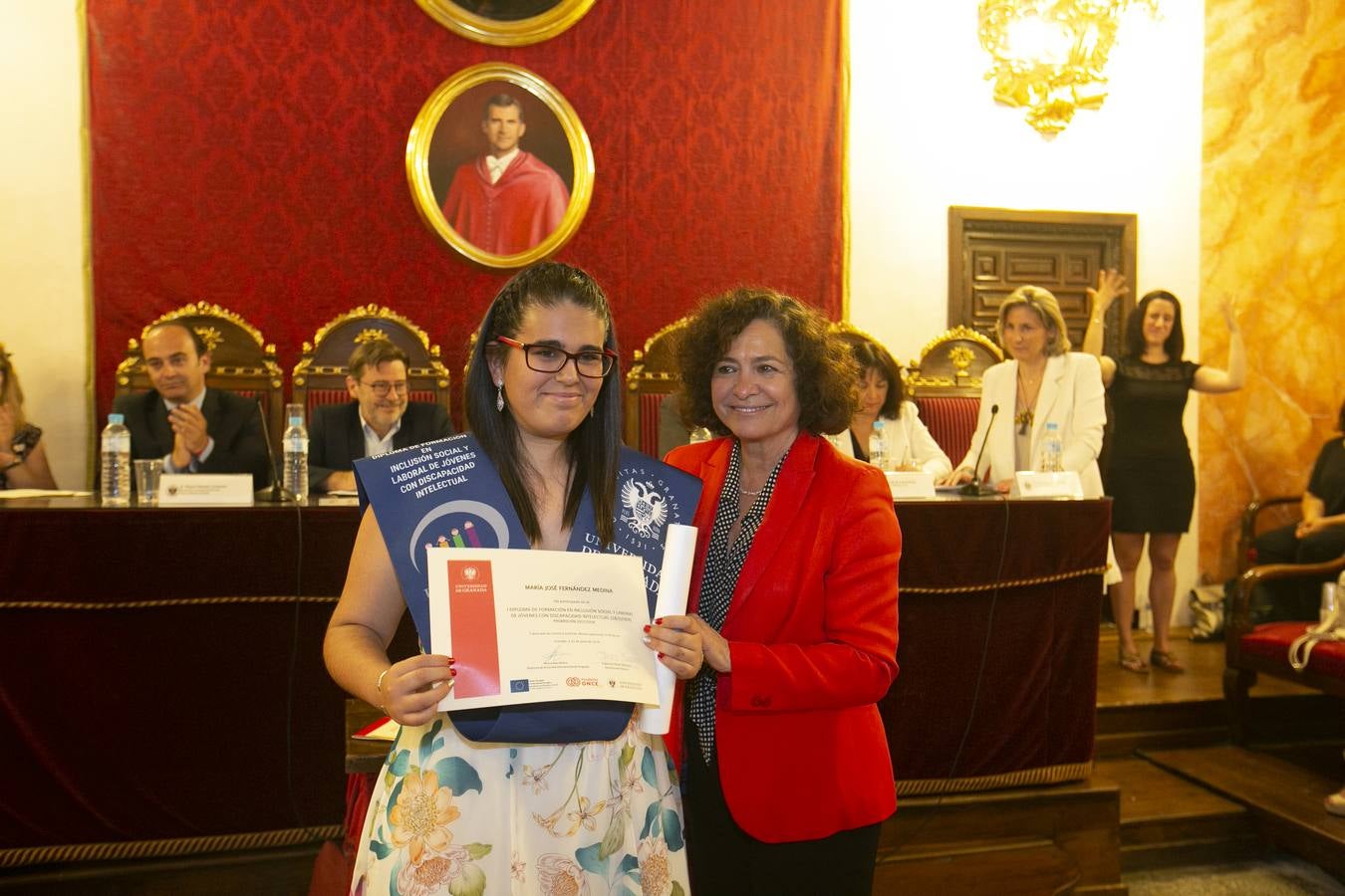 La Facultad de Derecho acoge el acto de graduación del primer diploma de inclusión social y laboral de estas características en la Universidad granadina