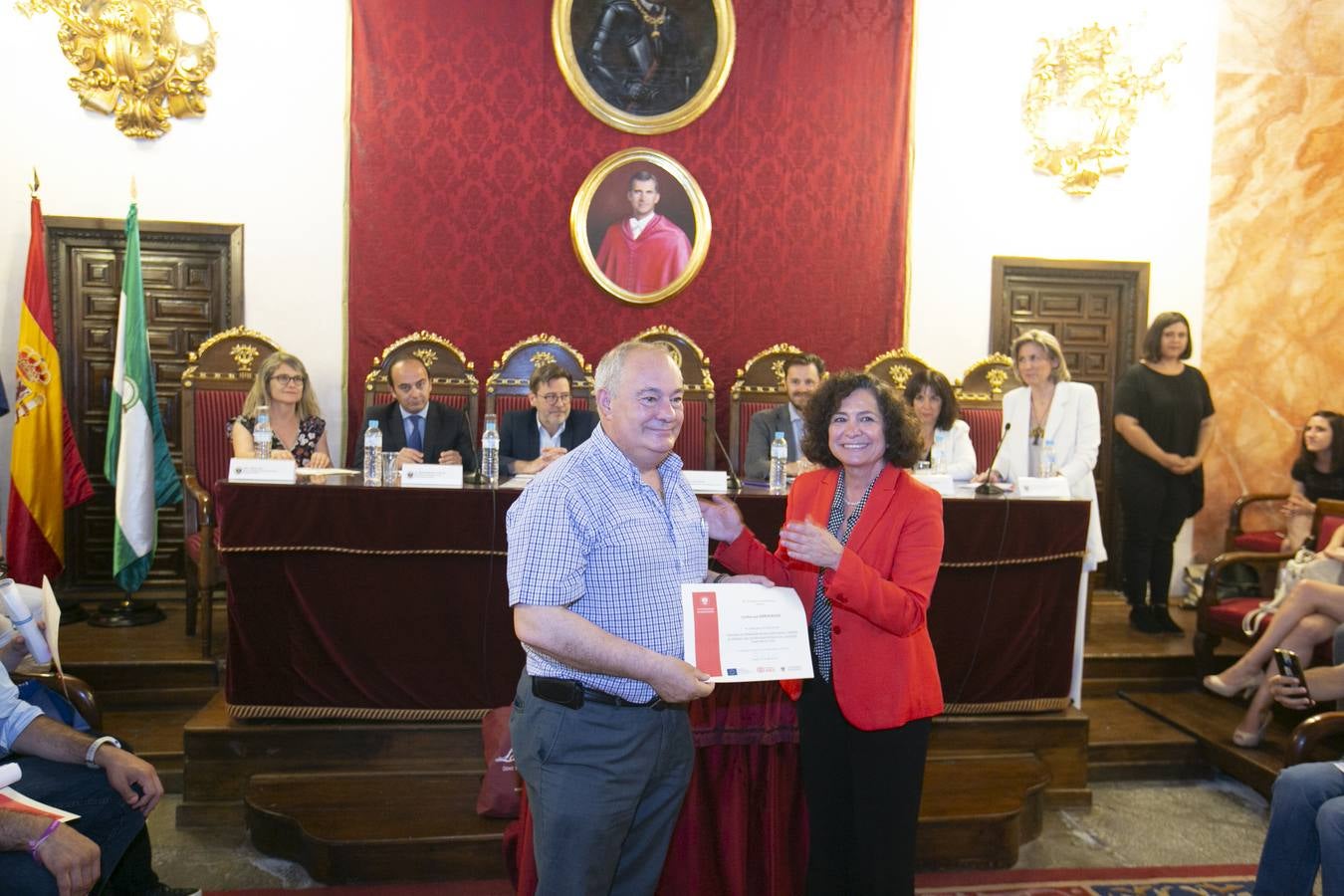 La Facultad de Derecho acoge el acto de graduación del primer diploma de inclusión social y laboral de estas características en la Universidad granadina