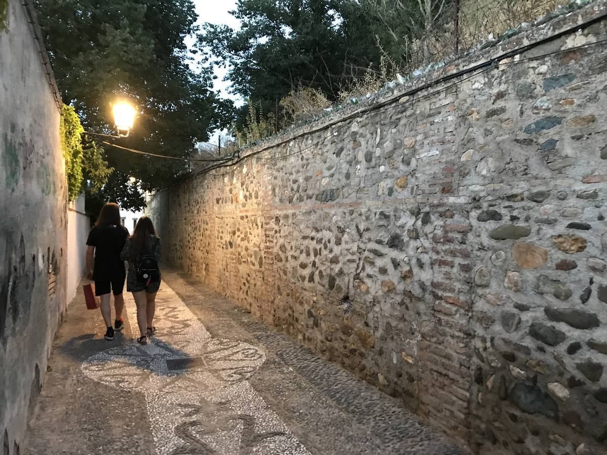 Los números 18 y 20 de la calle Almanzora Alta también han sido declarados ruina física inminente.