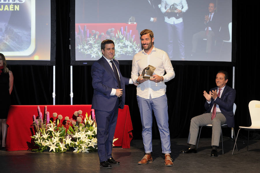 En la entrega de los IDEALES hubo emoción, risas y en los discursos también hubo cabida para las reivindicaciones