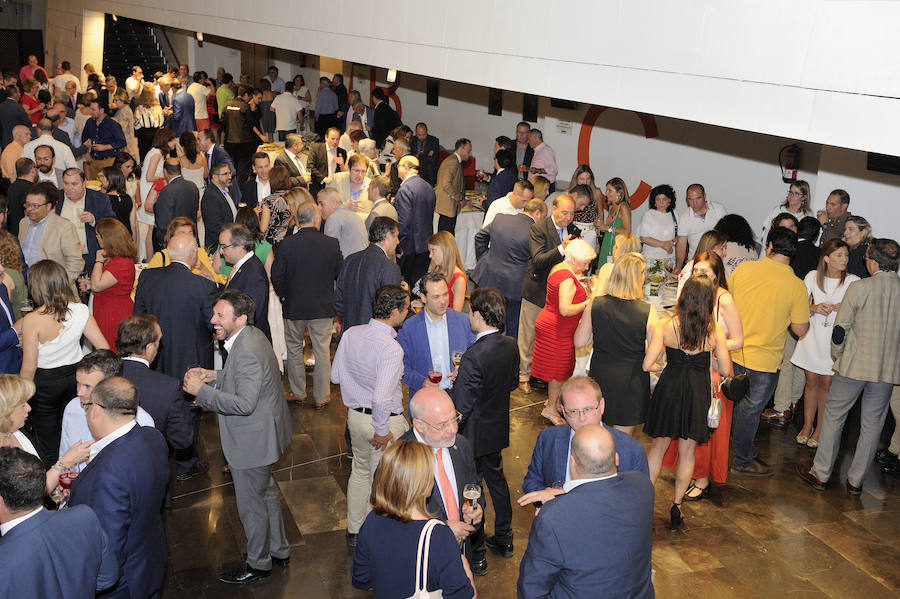 En la entrega de los IDEALES hubo emoción, risas y en los discursos también hubo cabida para las reivindicaciones