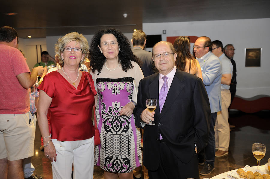 En la entrega de los IDEALES hubo emoción, risas y en los discursos también hubo cabida para las reivindicaciones